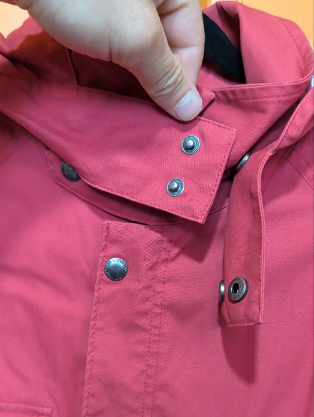 Brooks Brothers Women's (Unisex) Red Utility Hooded Cotton Jacket - Picture 9 of 16